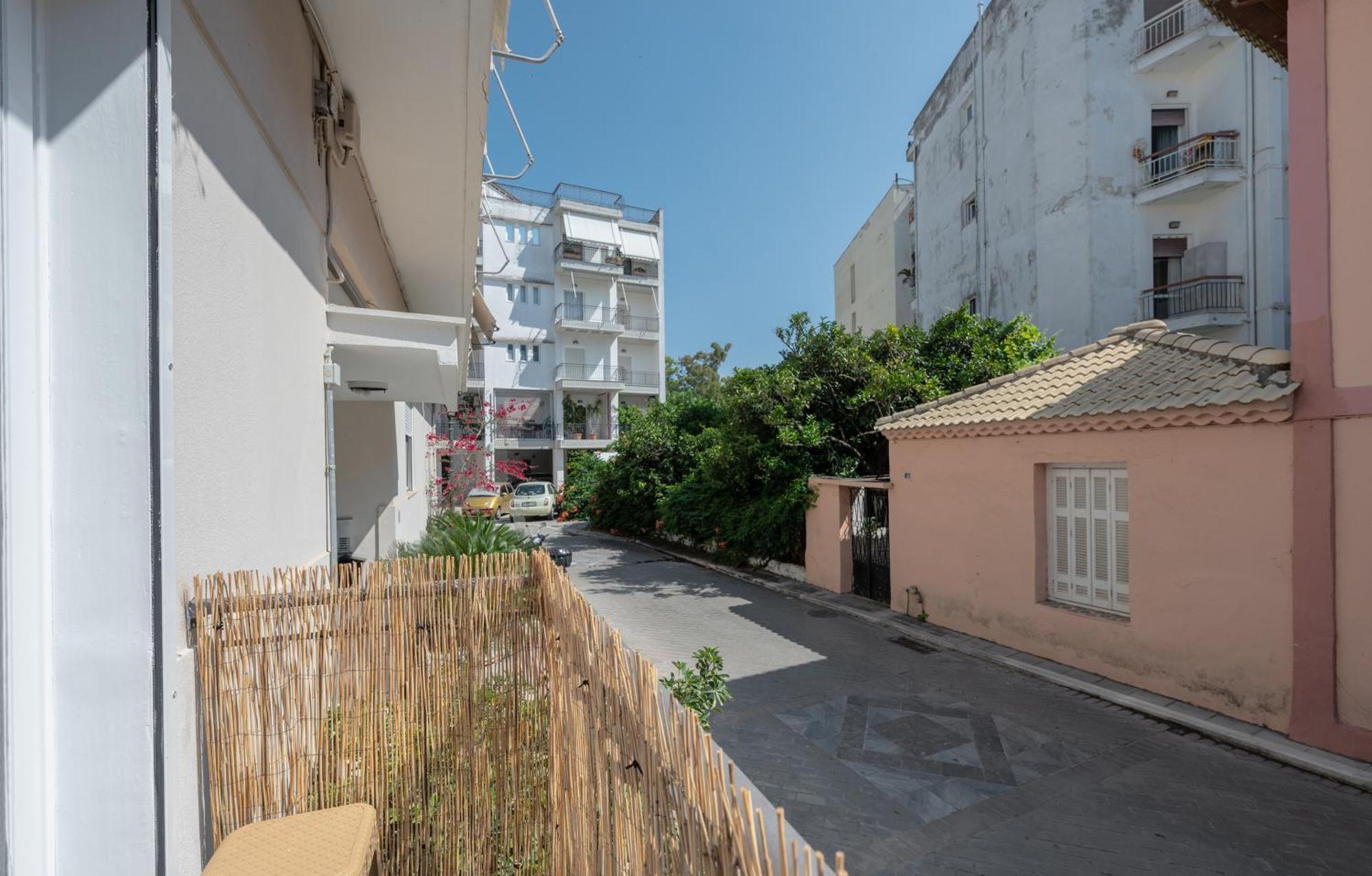 Life Apartment